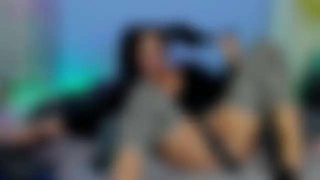 Pokazy przed kamerką – MILFever