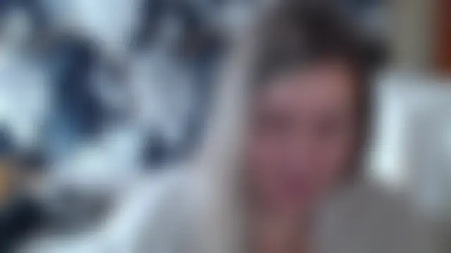 NikaSkylink webkamerás műsora