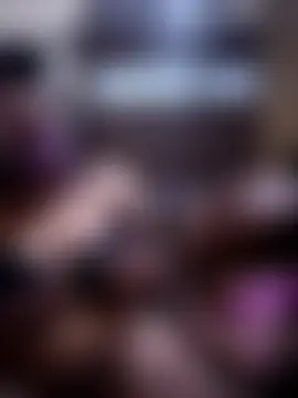 LoveOnStream webkamerás műsora