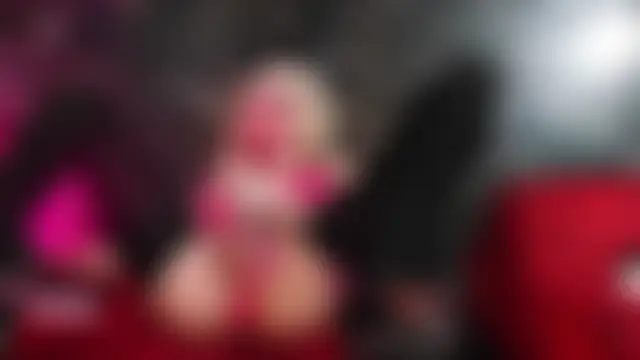 crislingery_dolli Webcamshow