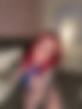 AlinaWinterのウェブカメラショー