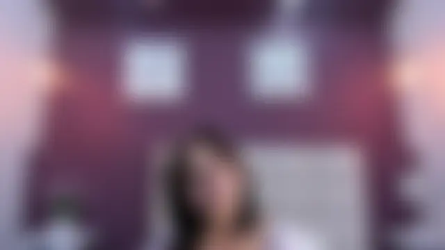 XXX chat uživo modela roxanamilf_