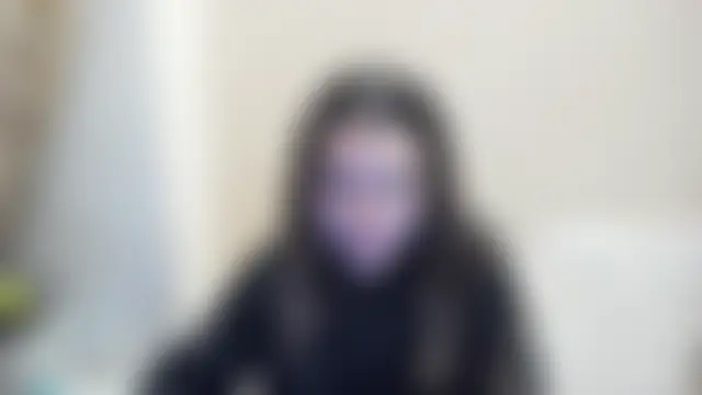 Summmmersky élő XXX-chatje