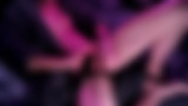 SpunsieLove élő XXX-chatje