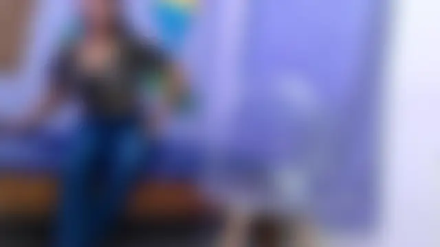 NOVAHOT98's Live Chat Room