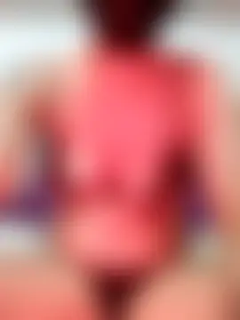 linalolo_12: διαδικτυακό σόου στην κάμερα