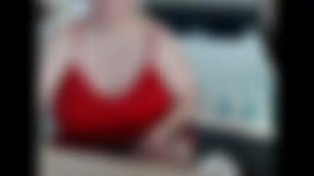 Sweetboobs: διαδικτυακό σόου στην κάμερα