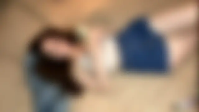 NoisyGreta: διαδικτυακό σόου στην κάμερα