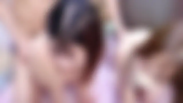 Seks show uživo modela Megu_Melon na kameri