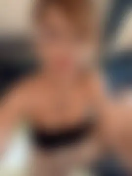 FrozenWaffle: вебкам-шоу