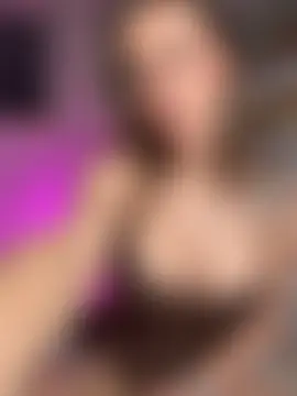 HotBella- webkamerás műsora