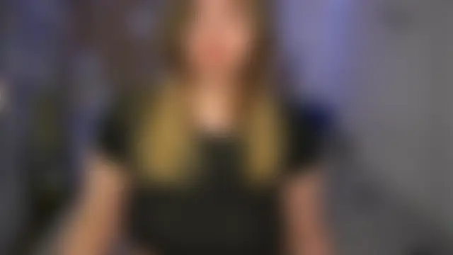 CuteSharloti webkamerás műsora