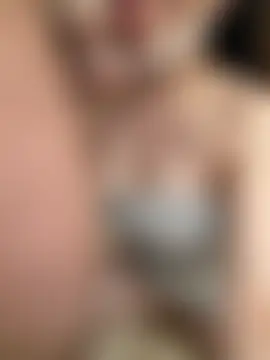 Pokazy przed seks kamerką na żywo – Meii-meyy