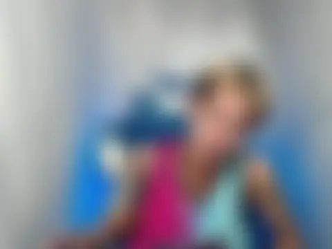 riks_tyler Pertunjukan Kamera Seks Langsung