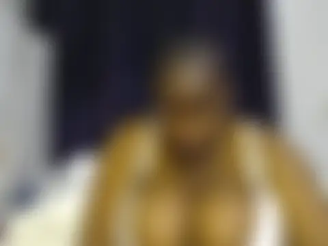 Brizzy_dee's Webcam Show