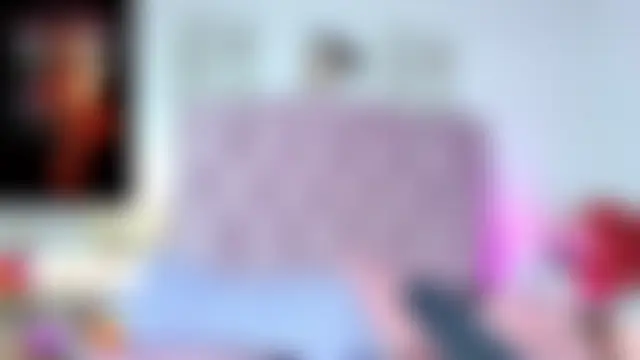 Skye_Moore Ruang Obrolan Langsung