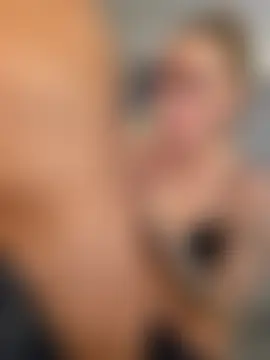 Pertunjukan Kamera Seks Secara Langsung Sexy-Milla