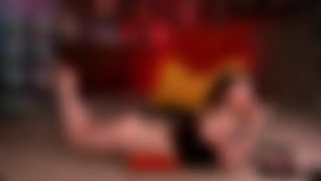 PeachBevy: вебкам-шоу