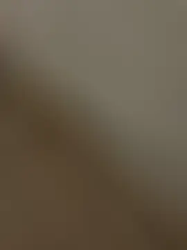 louveee6: διαδικτυακό σόου στην κάμερα