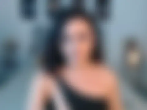 Asiannightingale: онлайн-секс-шоу