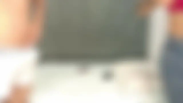 Seks show uživo modela LoversOnLive_OS na kameri