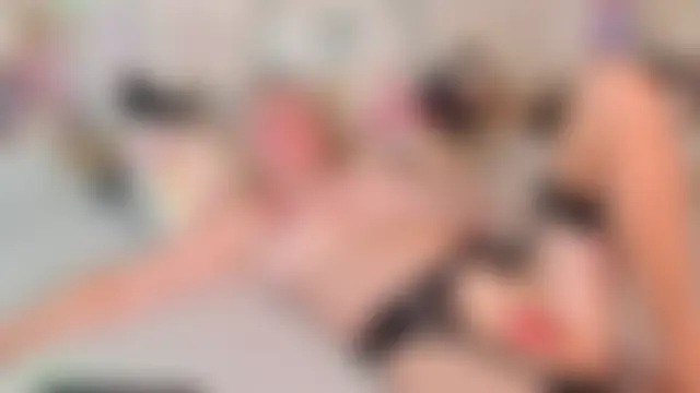 EvelinaX Pertunjukan Webcam