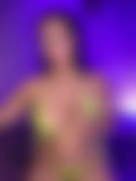 Dafnee_sr Pertunjukan Webcam