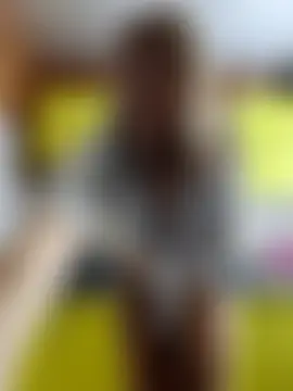 ValeriaLight: διαδικτυακό σόου στην κάμερα