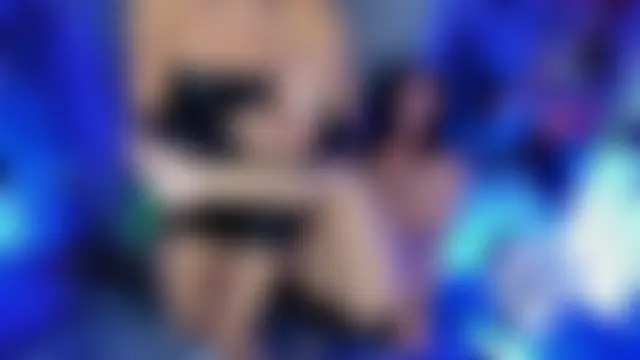 MissScarlet_Ela_bdsm élő szexkamerás műsora