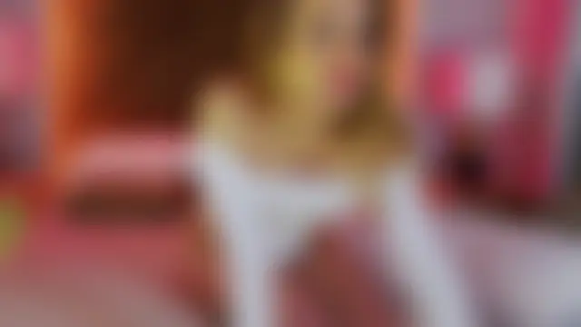 LanaSparks: вебкам-шоу