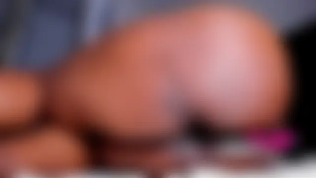 Skarleth69's Webcam Show