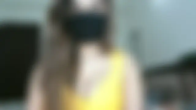 Pokazy przed kamerką – Meadow_Rain