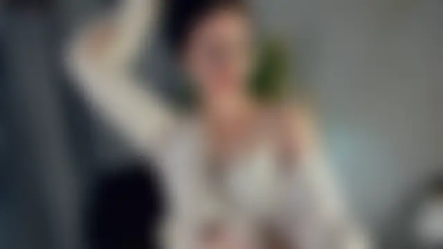 Pokazy przed kamerką – AlisonBallek