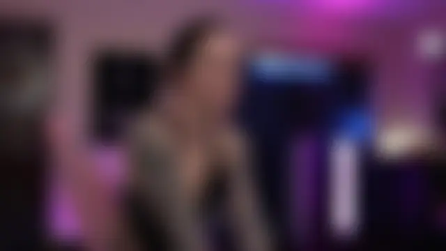 GirlGogo: δωμάτιο απευθείας συνομιλίας