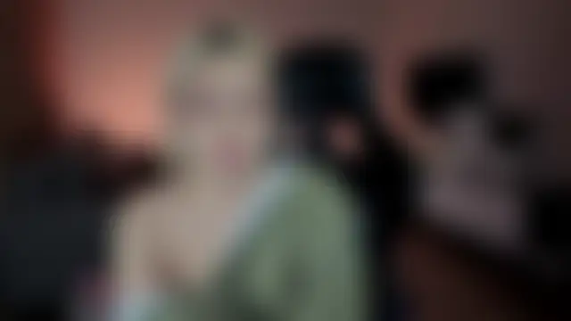 Pokazy przed kamerką – RileyMee