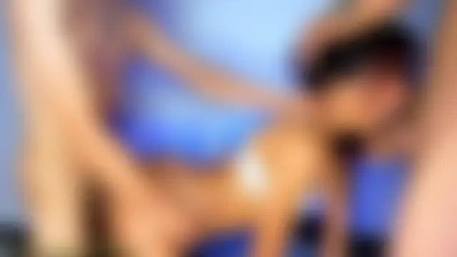 Pokazy przed seks kamerką na żywo – Threesome-no-mercy