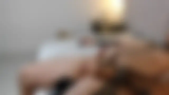 Lizz_and_Kush: απευθείας σέξι σόου στην κάμερα