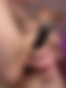 HugeBoobsAlice's Webcam Show