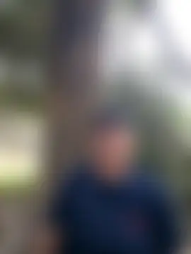 Broan_me: διαδικτυακό σόου στην κάμερα