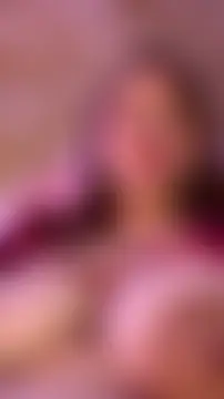 Sara_2507's Live Webcam Show