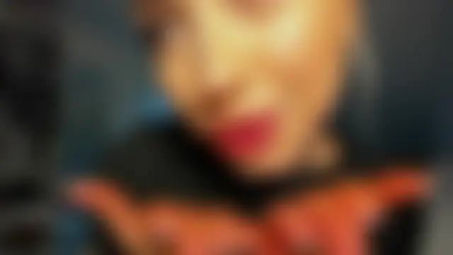 LucieLuxe Webcam Show