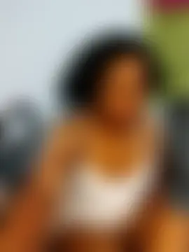 Chat soba uživo modela Aishamara