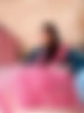 Suhani_hot12 webkamerás műsora