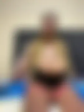 Pokazy przed kamerką – sexy_boobs97