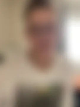 Pokazy przed kamerką – Curvy-Jinx