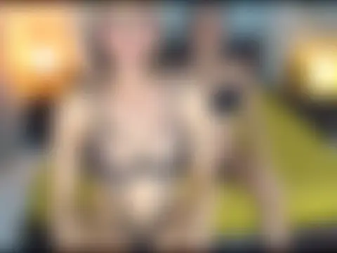 your9inchesdoll's Webcam Show