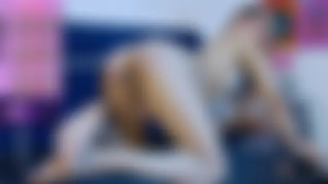 Daliana_Gounbolt's Webcam Show