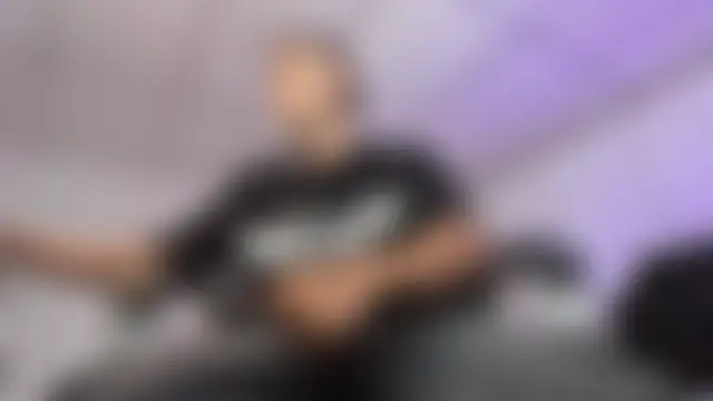 ห้องแชทสดของ Aleck_Boy