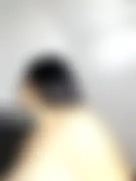 Show modela Pussy-Hairy-Horny na web-kameri