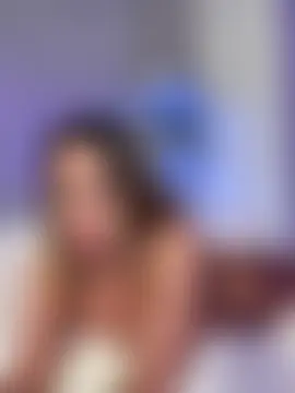 KirstieVegas Live Sex Cam Show